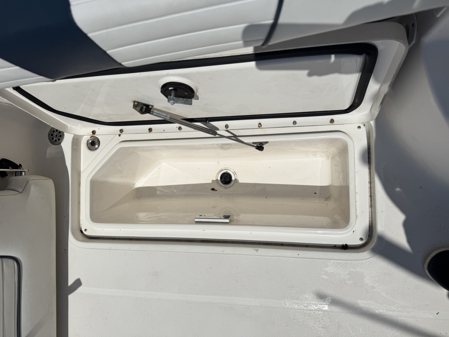 25ft Wellcraft Yacht For Sale
