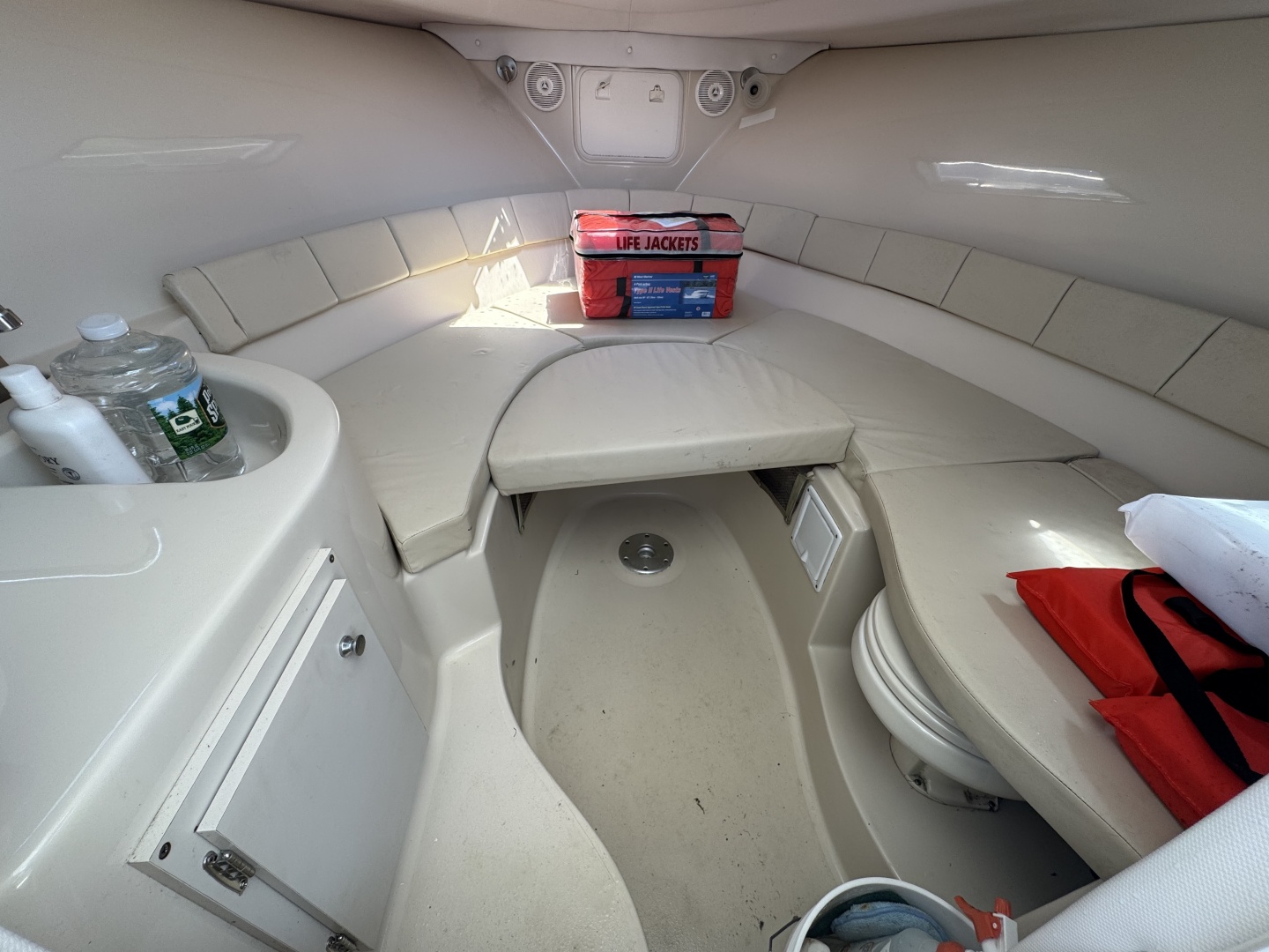 25ft Wellcraft Yacht For Sale