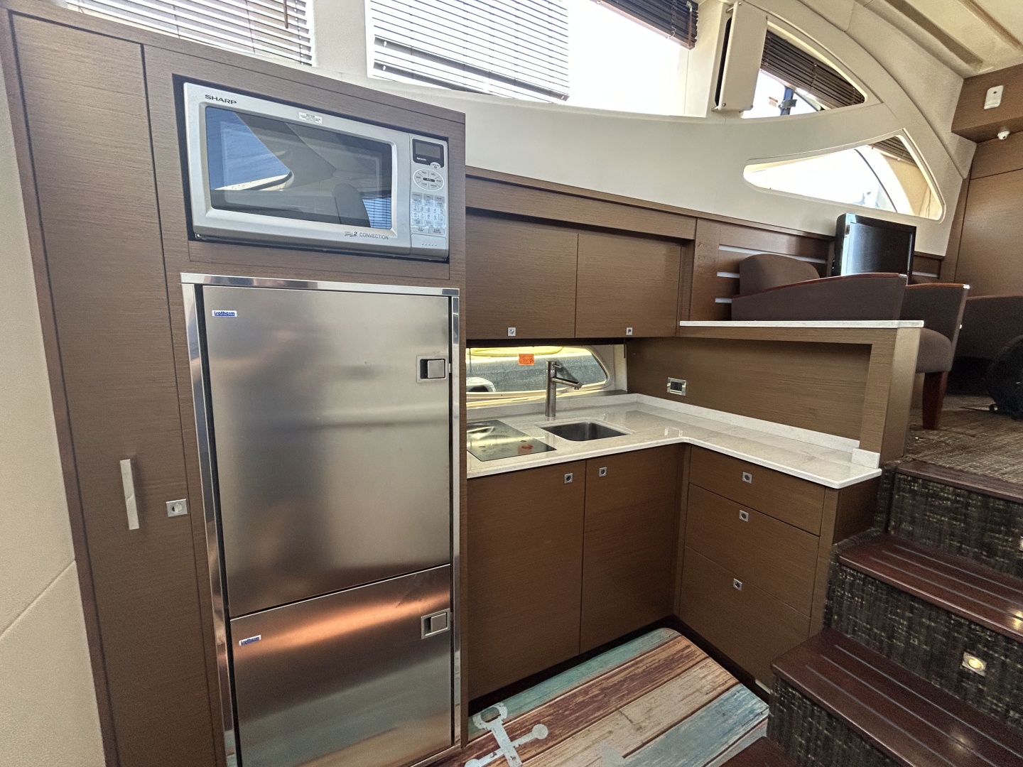 2012 Sea Ray 450 Sedan Bridge