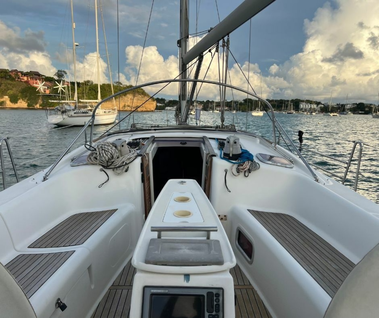 2011 Beneteau Oceanis 40