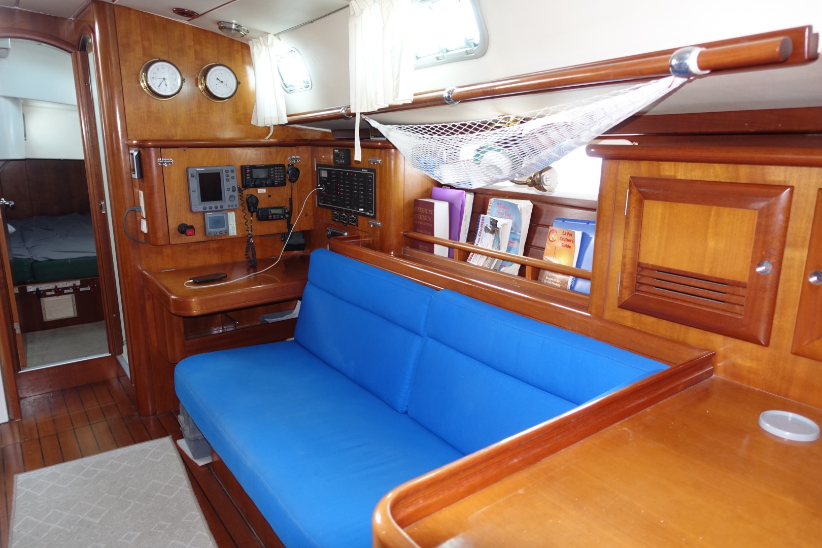 OYA 46ft Beneteau Yacht For Sale