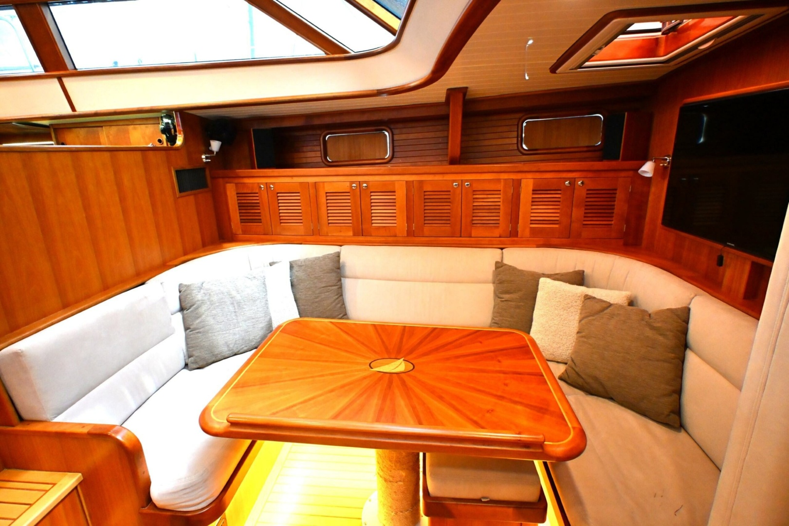 2006 Waterline 50