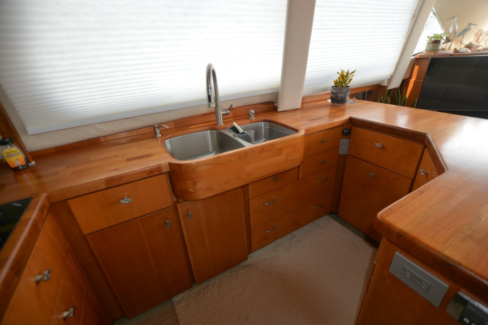Chillin The Most 50ft Carver Yacht For Sale Chillin The Most 50ft Carver Yacht For Sale