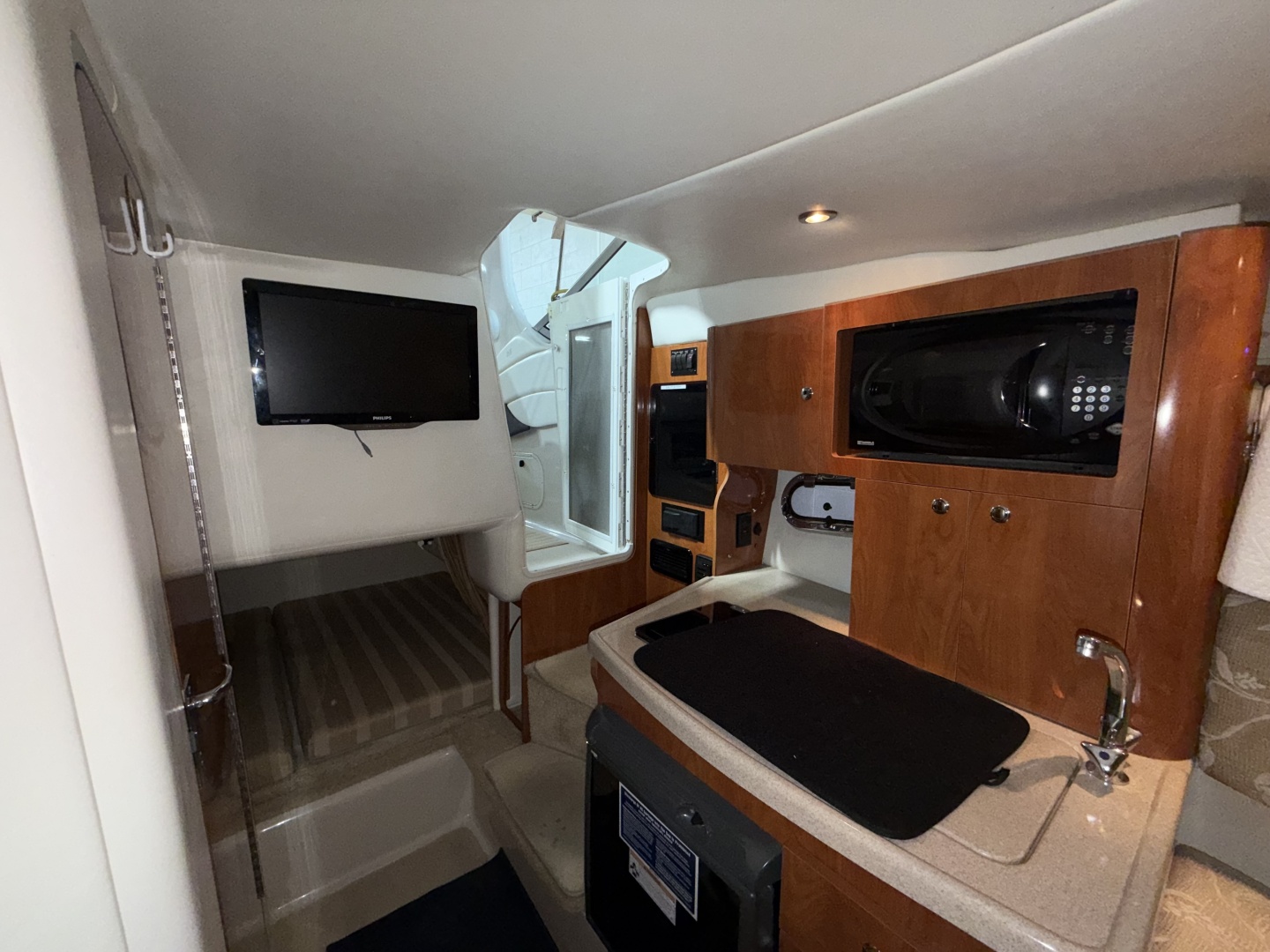 26ft Four Winns Yacht For Sale 26ft Four Winns Yacht For Sale