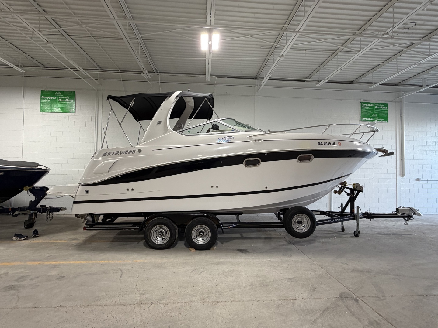 2005 Four Winns 268 Vista