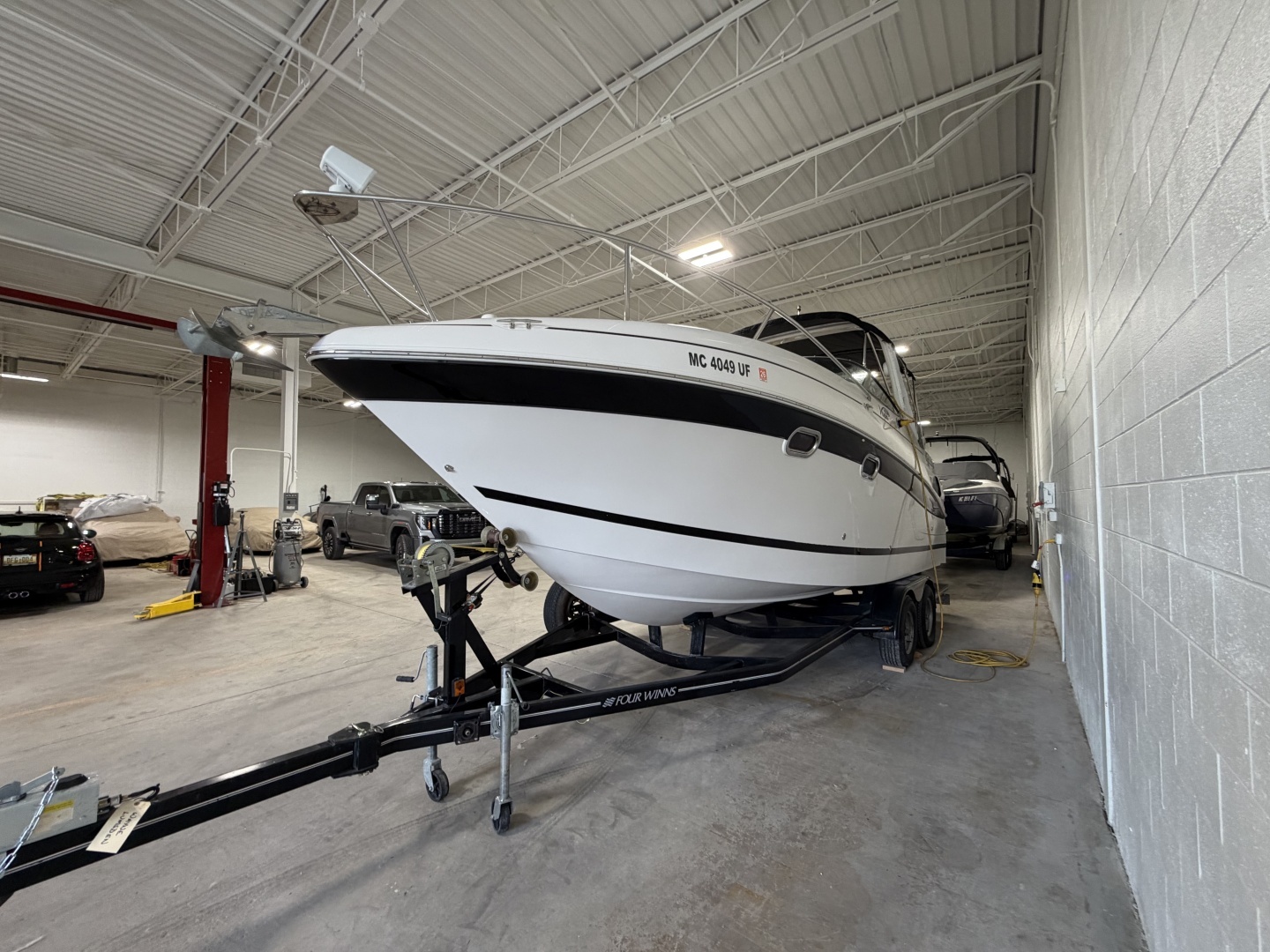 2005 Four Winns 268 Vista