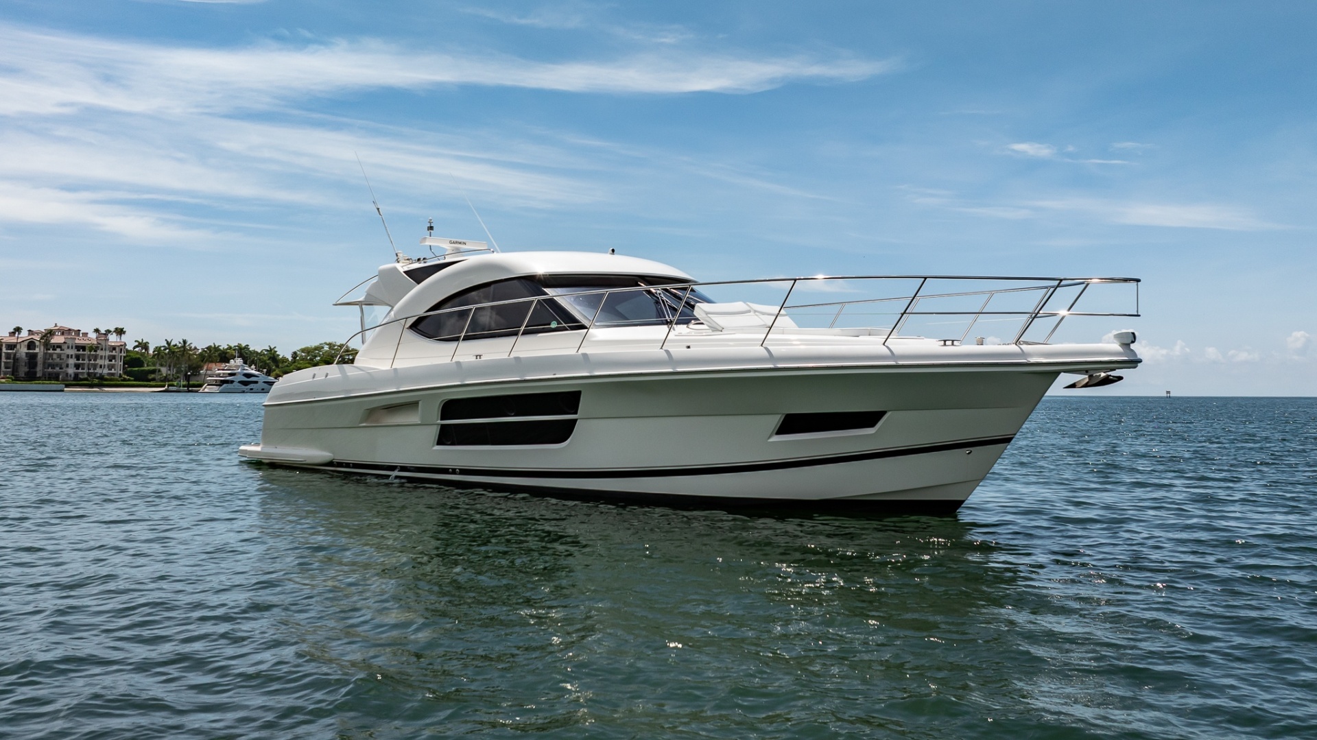 Riviera 5000 Sport Yacht - Photo 19