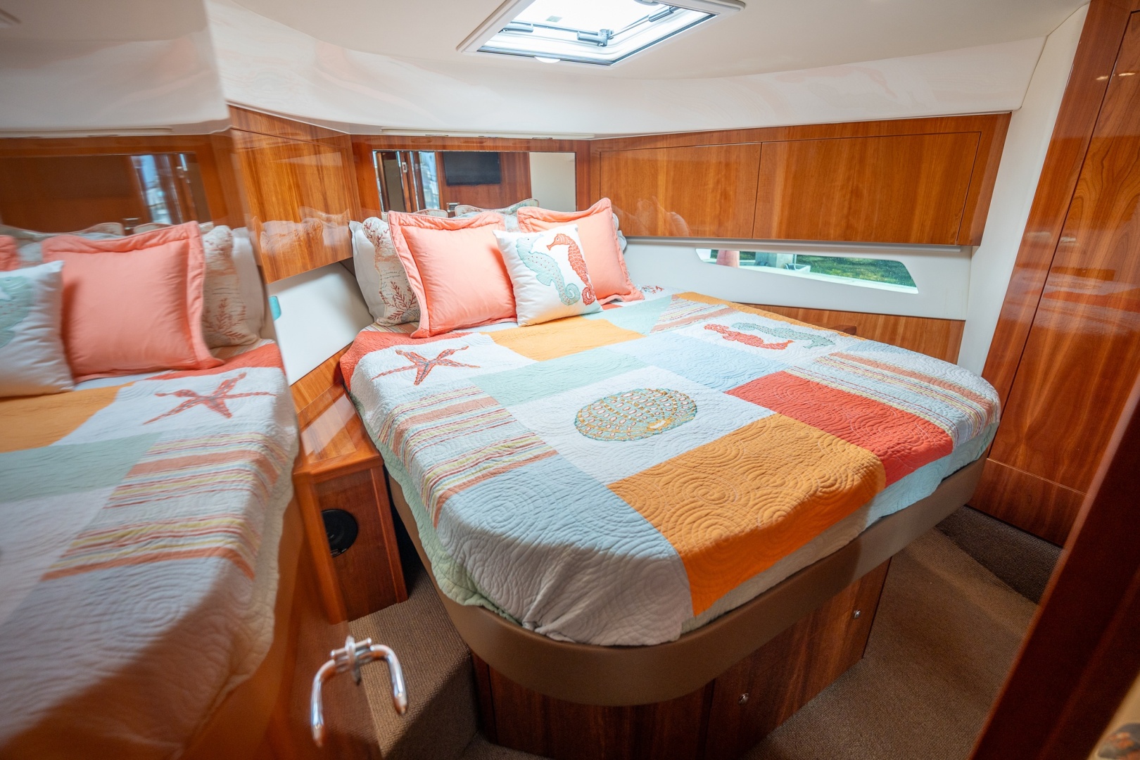 Riviera 5000 Sport Yacht - Photo 86