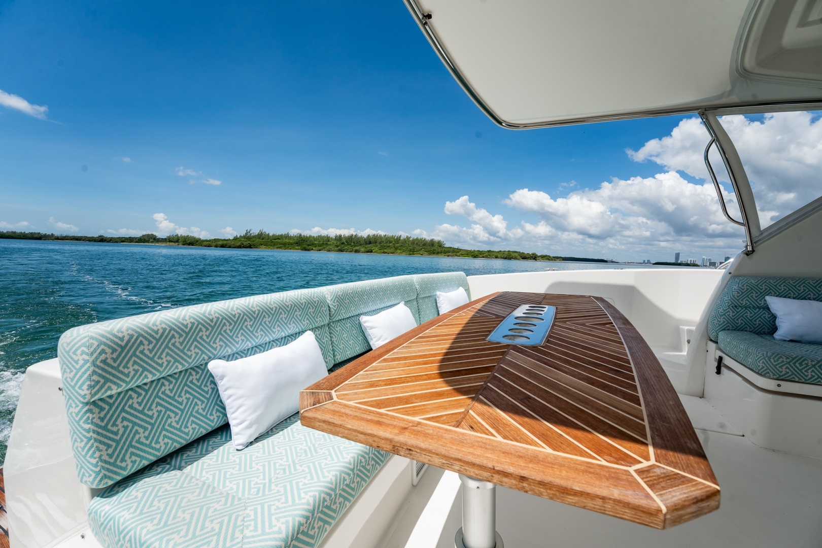 Riviera 5000 Sport Yacht - Photo 44