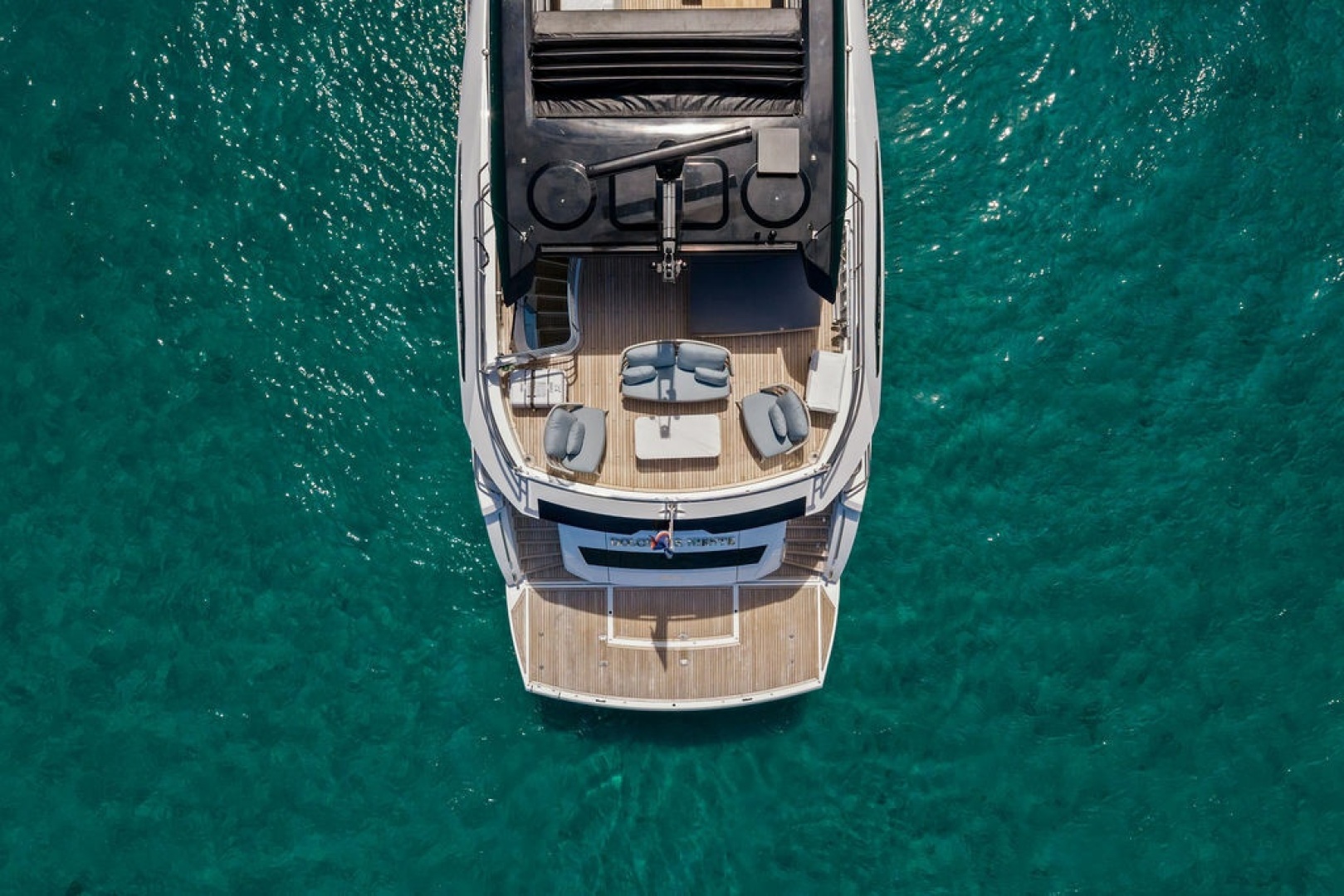 2026 Sunseeker 88 Yacht