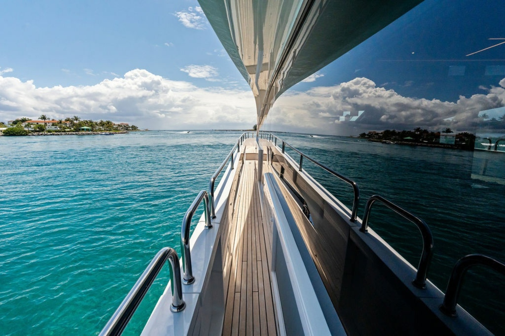 Dolce Far Niente 86ft Sunseeker Yacht For Sale Dolce Far Niente 86ft Sunseeker Yacht For Sale