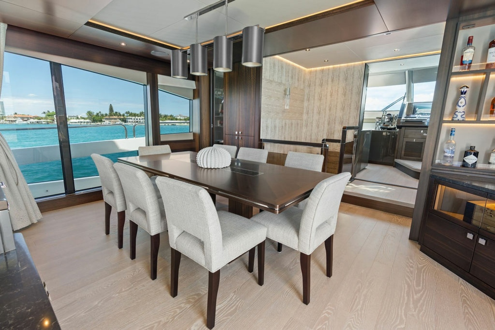 Dolce Far Niente 86ft Sunseeker Yacht For Sale Dolce Far Niente 86ft Sunseeker Yacht For Sale