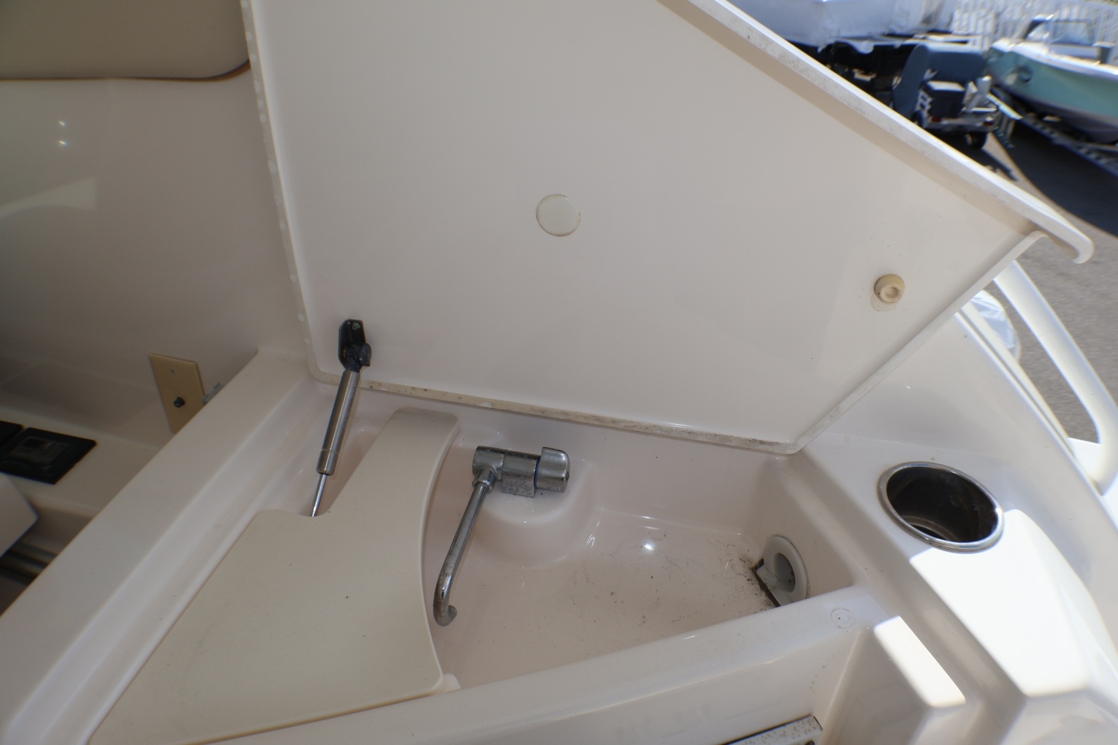 2009 Tiara Yachts 3500 Sovran