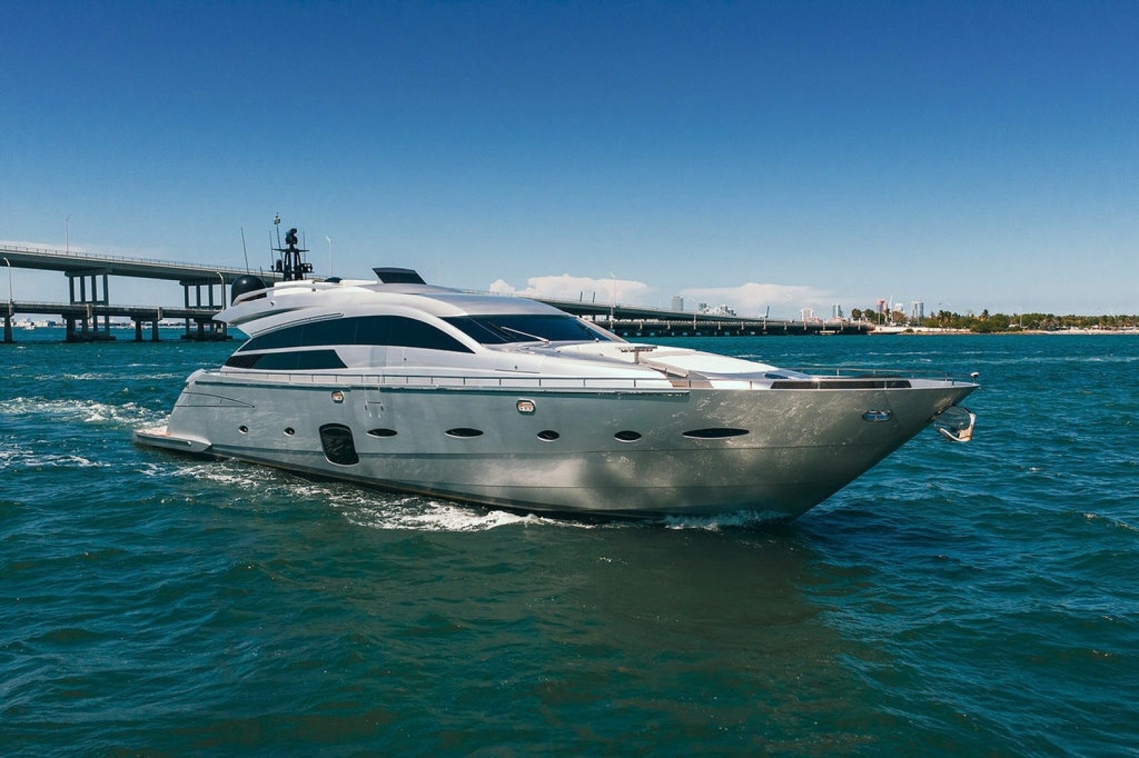 2012 Pershing 92