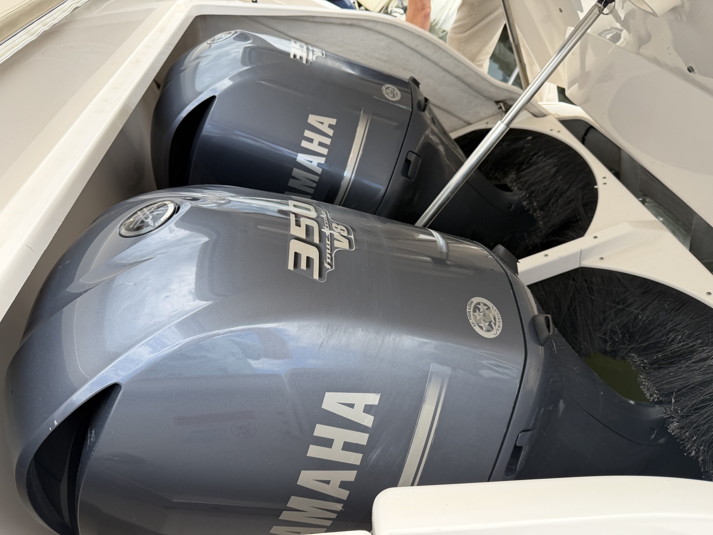 Pursuit SC 365i Sport Coupe — Lorimar - Photo 23