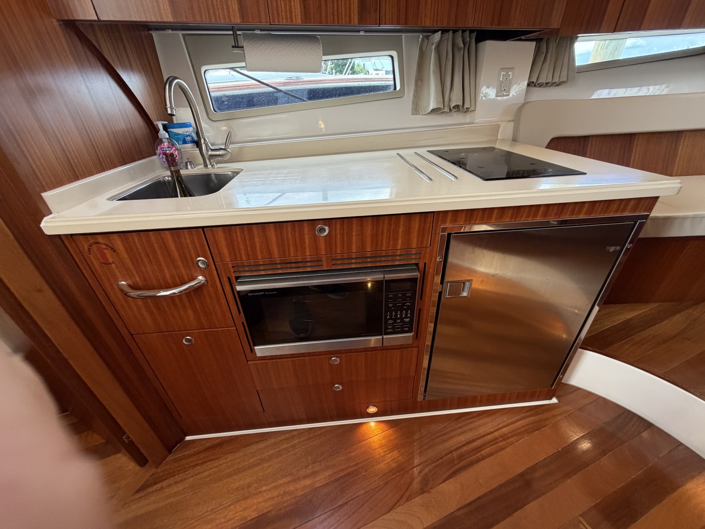 Pursuit SC 365i Sport Coupe — Lorimar - Photo 67