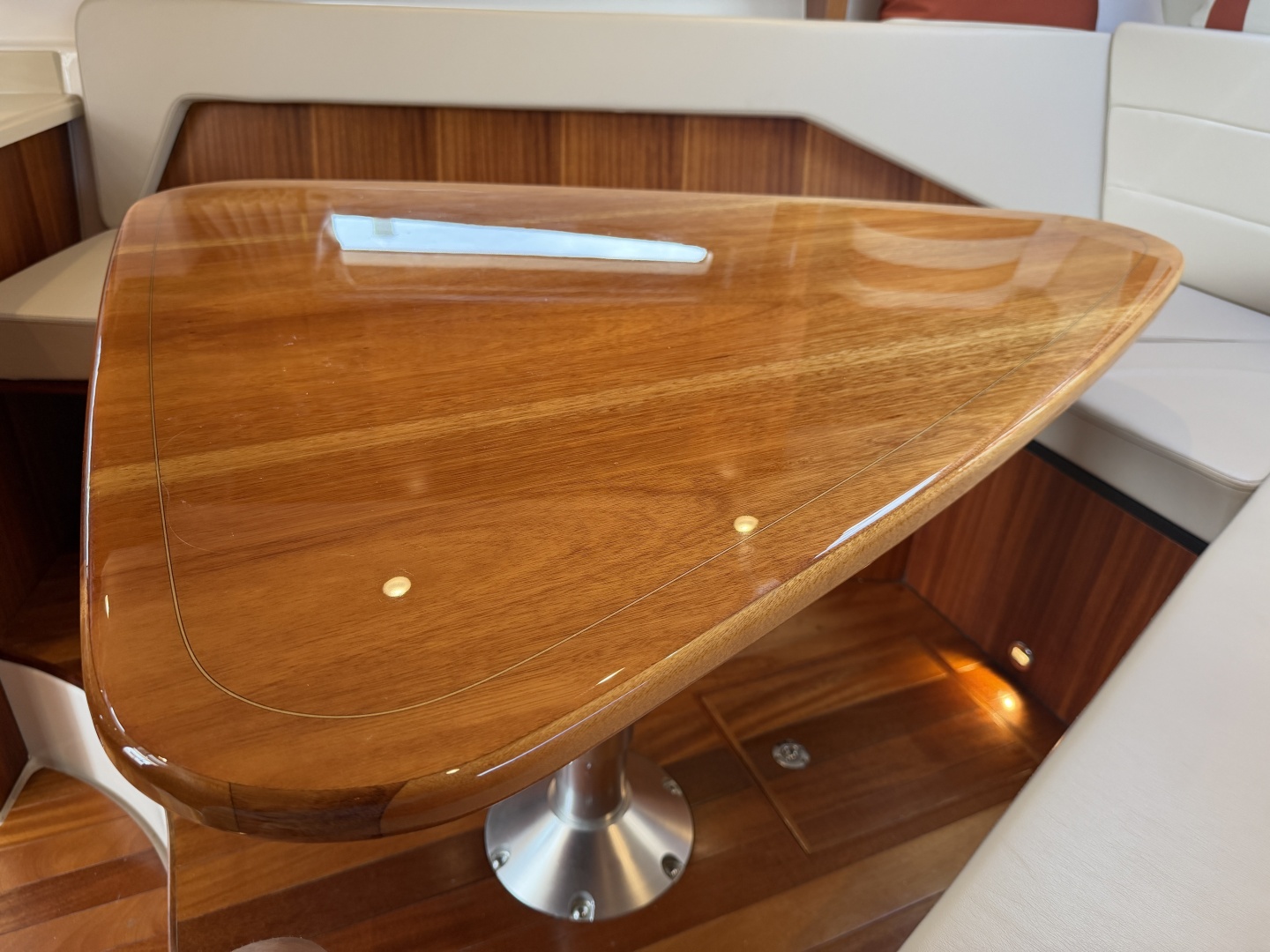 Pursuit SC 365i Sport Coupe — Lorimar - Photo 66