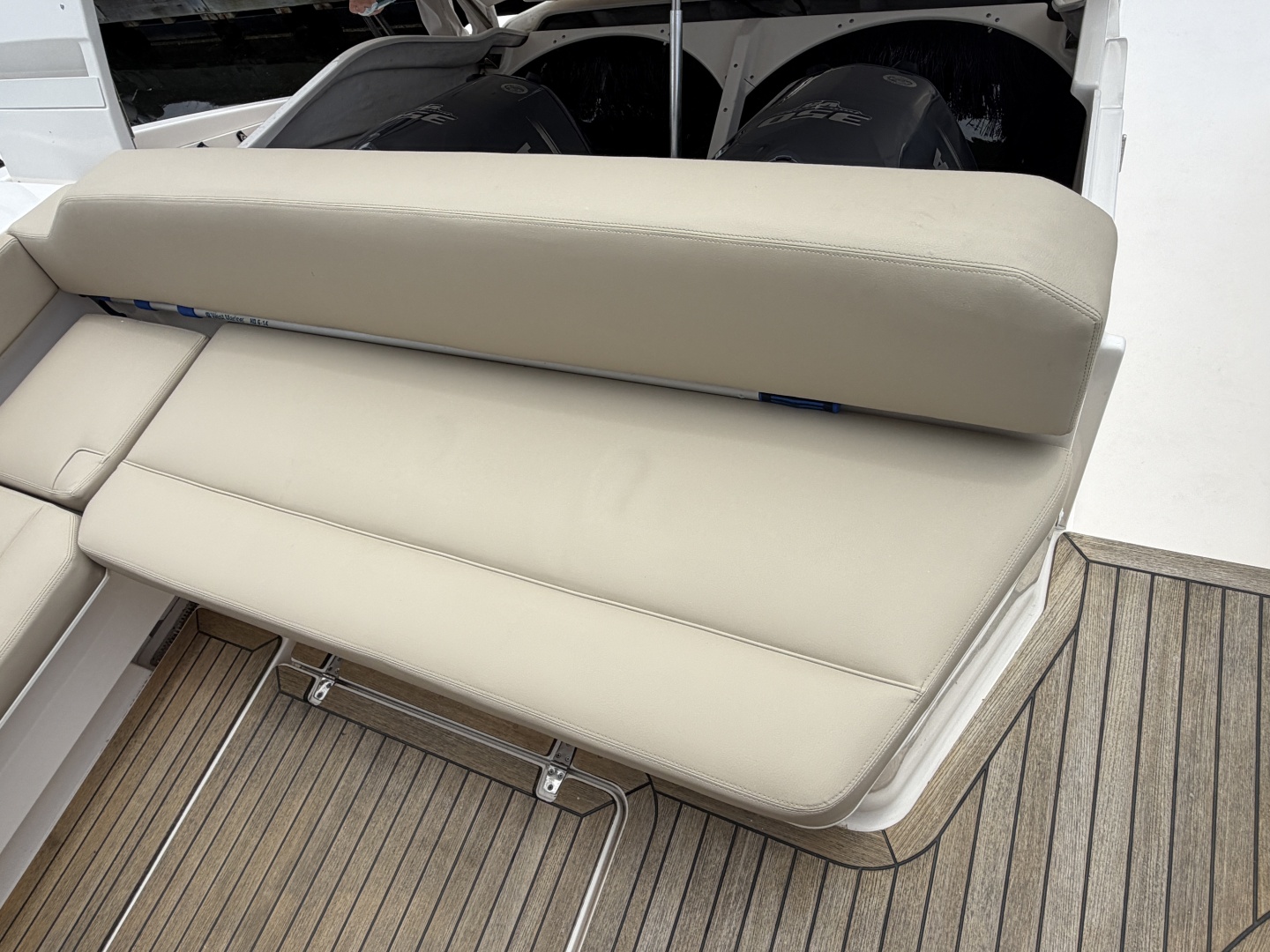 Pursuit SC 365i Sport Coupe — Lorimar - Photo 25