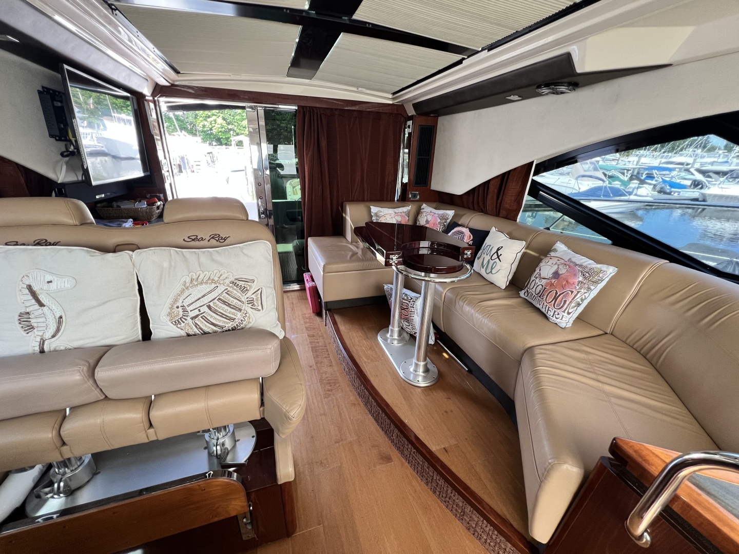 V Drives W Yacht Controller 51ft Sea Ray Yacht For Sale