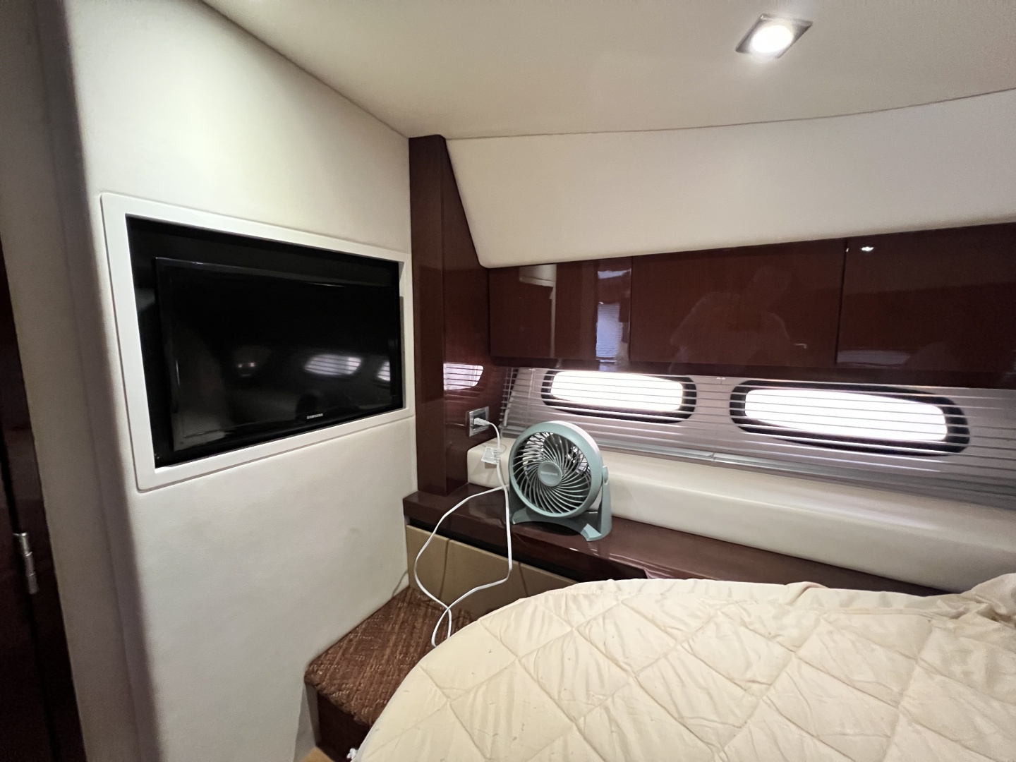 V Drives W Yacht Controller 51ft Sea Ray Yacht For Sale