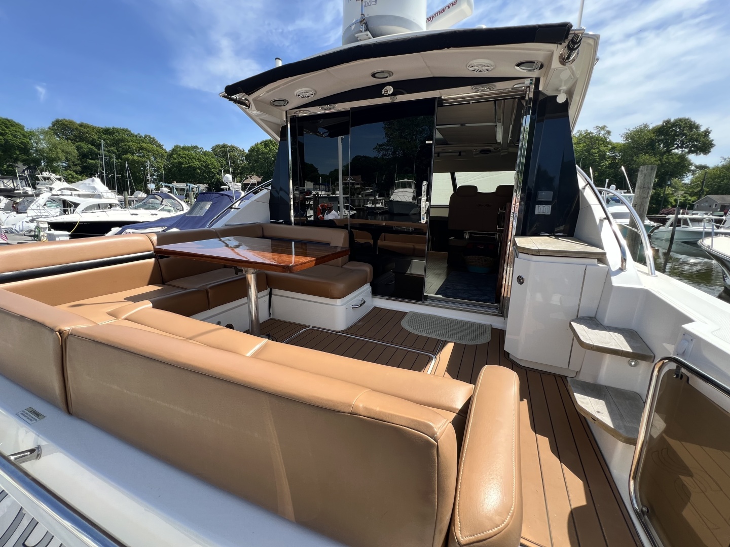 V Drives W Yacht Controller 51ft Sea Ray Yacht For Sale