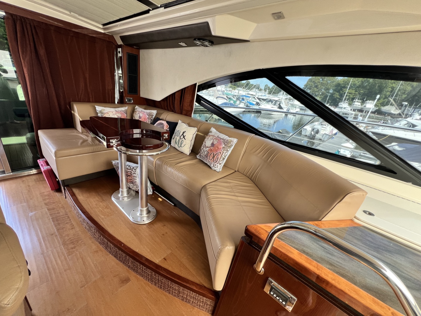 V Drives W Yacht Controller 51ft Sea Ray Yacht For Sale