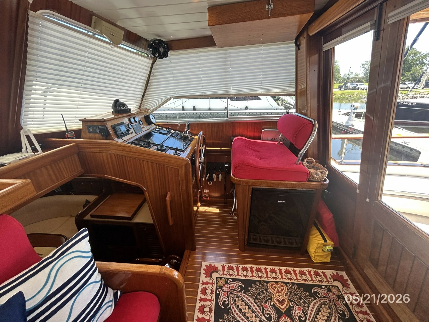 43' Menorquin pilothouse starboard