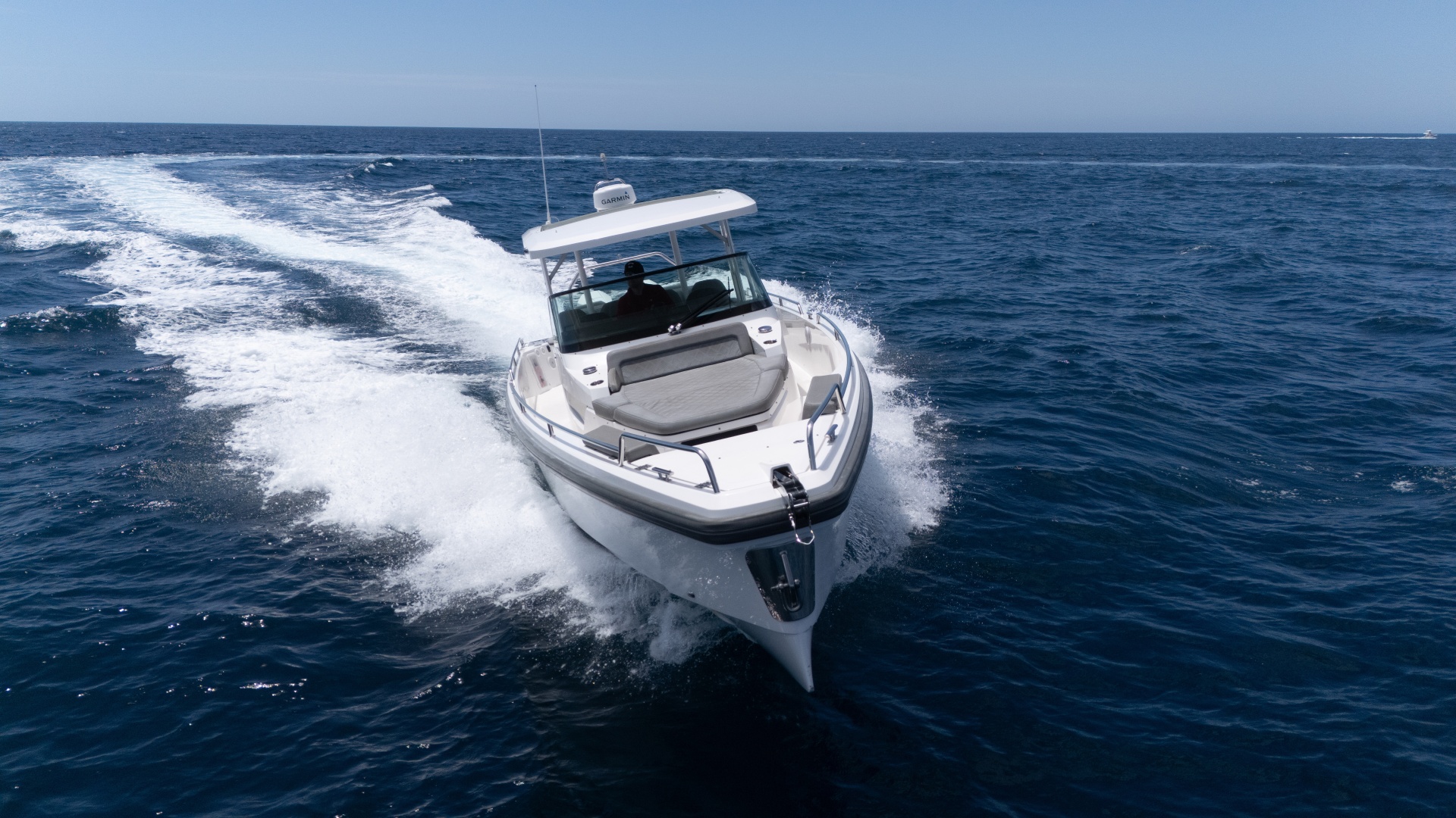 Sueno Pequeno 37ft Axopar Yacht For Sale Sueno Pequeno 37ft Axopar Yacht For Sale