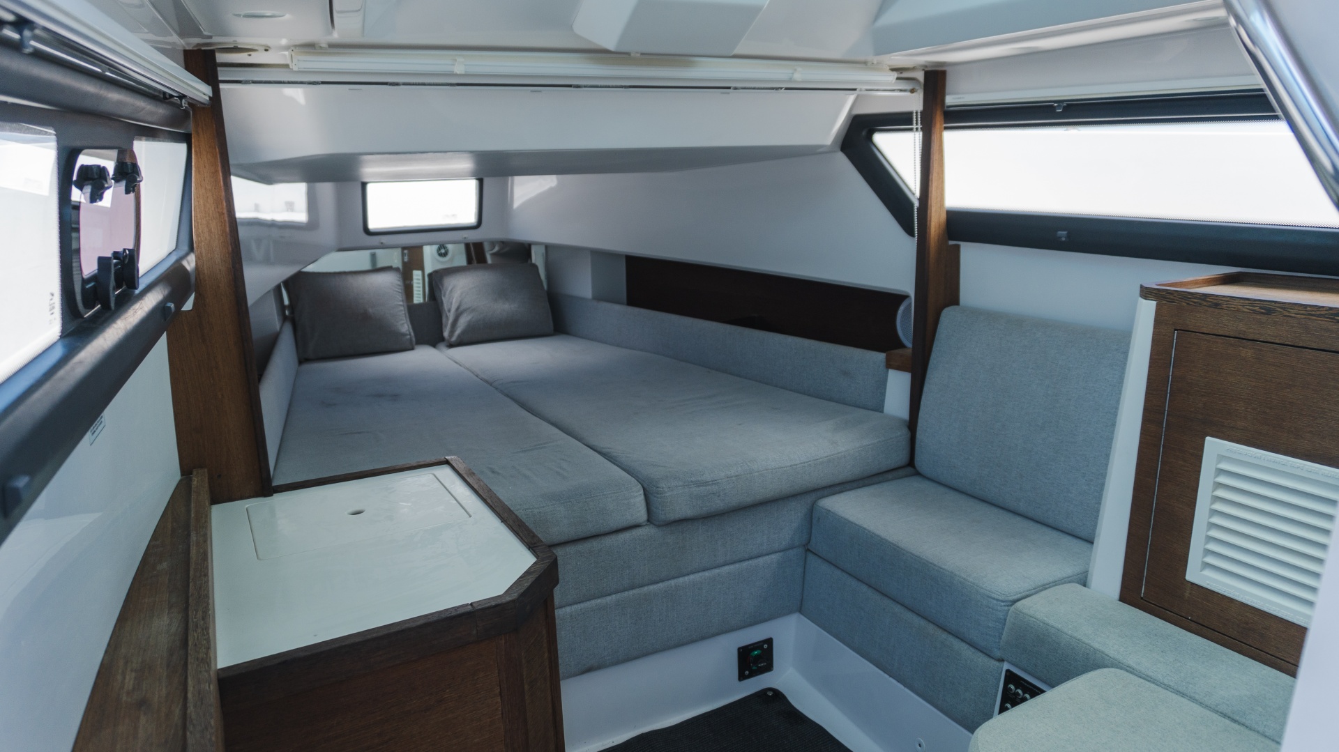 Sueno Pequeno 37ft Axopar Yacht For Sale Sueno Pequeno 37ft Axopar Yacht For Sale