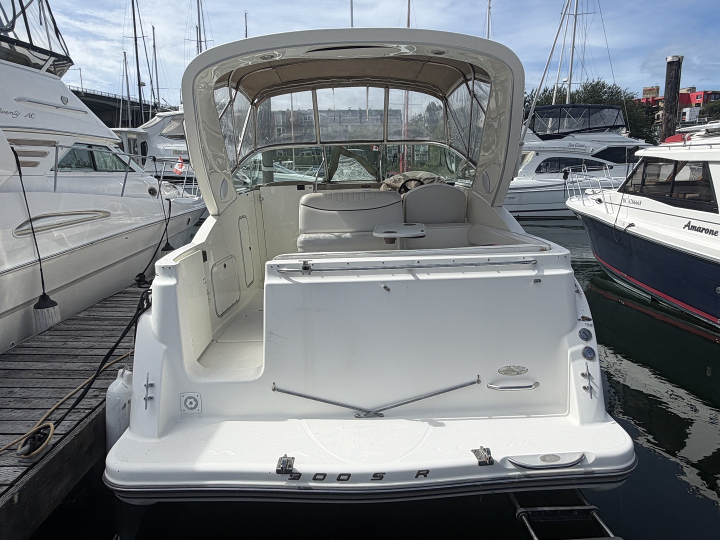 29ft Maxum Yacht For Sale