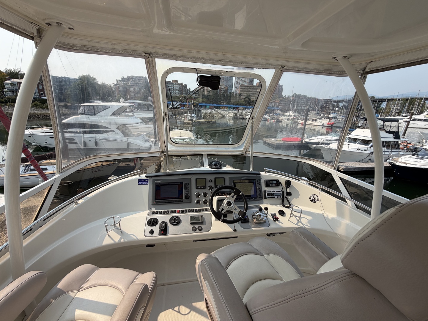 2008 Carver 47MY