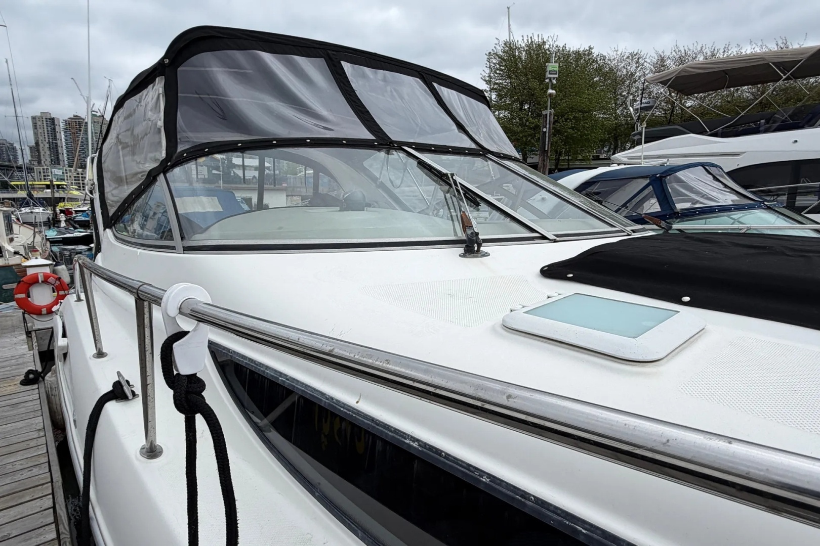 1999 Bayliner 3055 Ciera