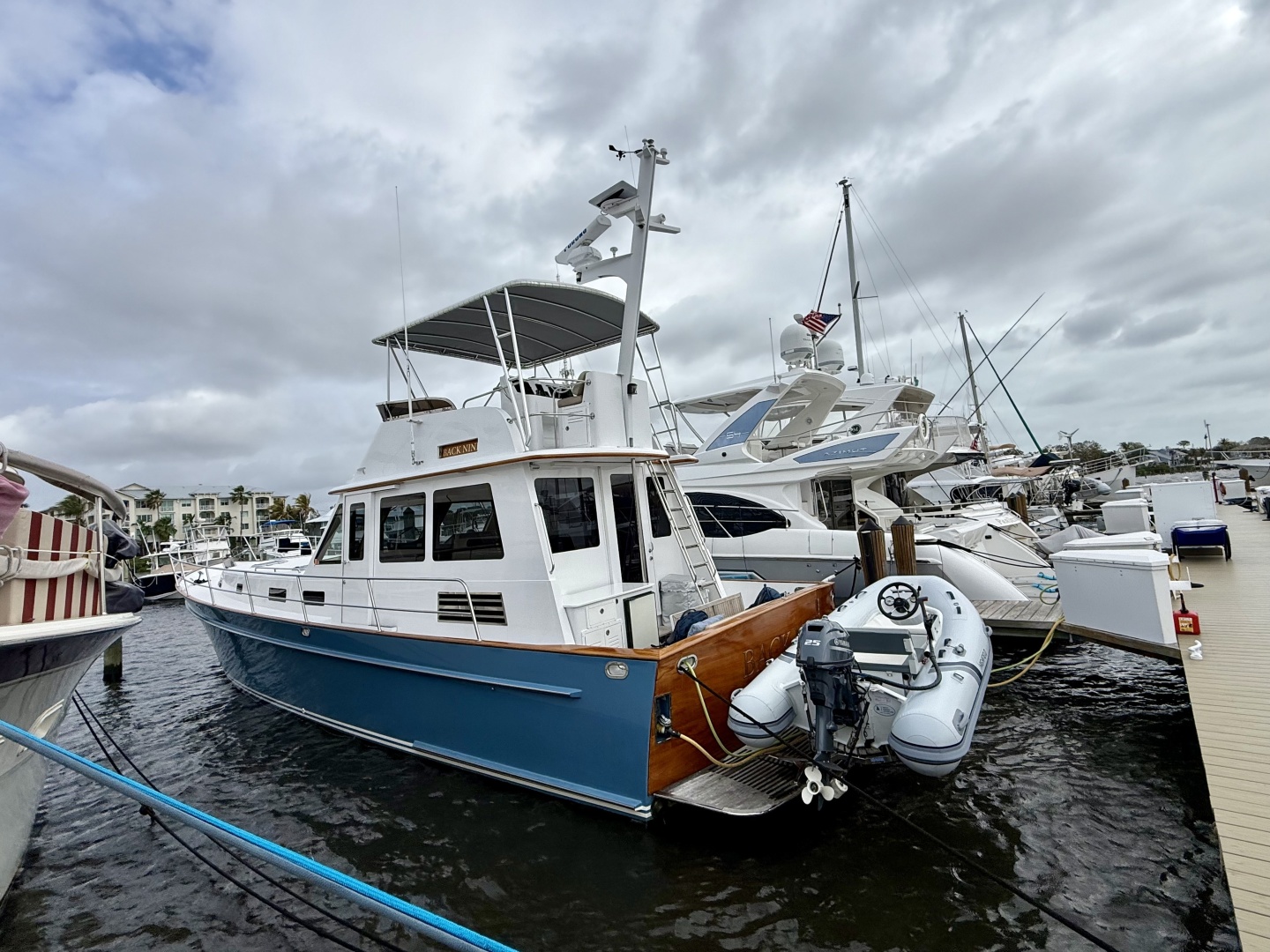 2002 Legacy Yachts 52