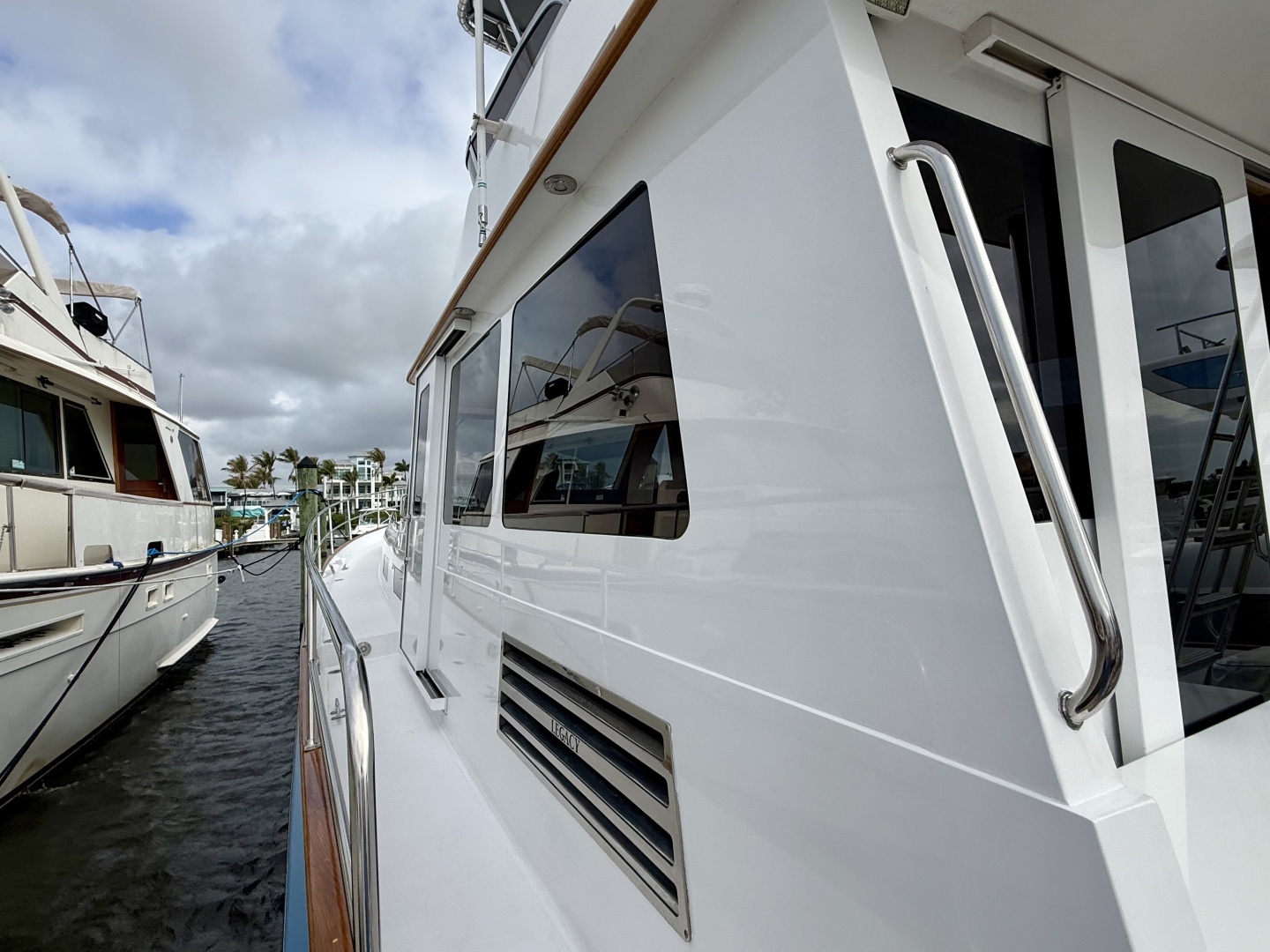 2002 Legacy Yachts 52