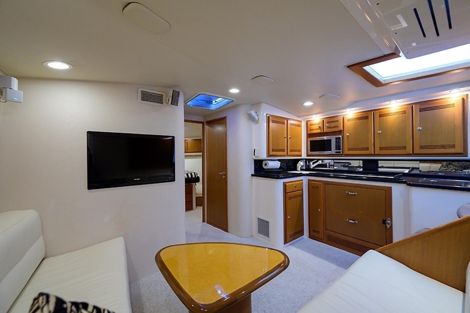 2005 Cabo 45 Express