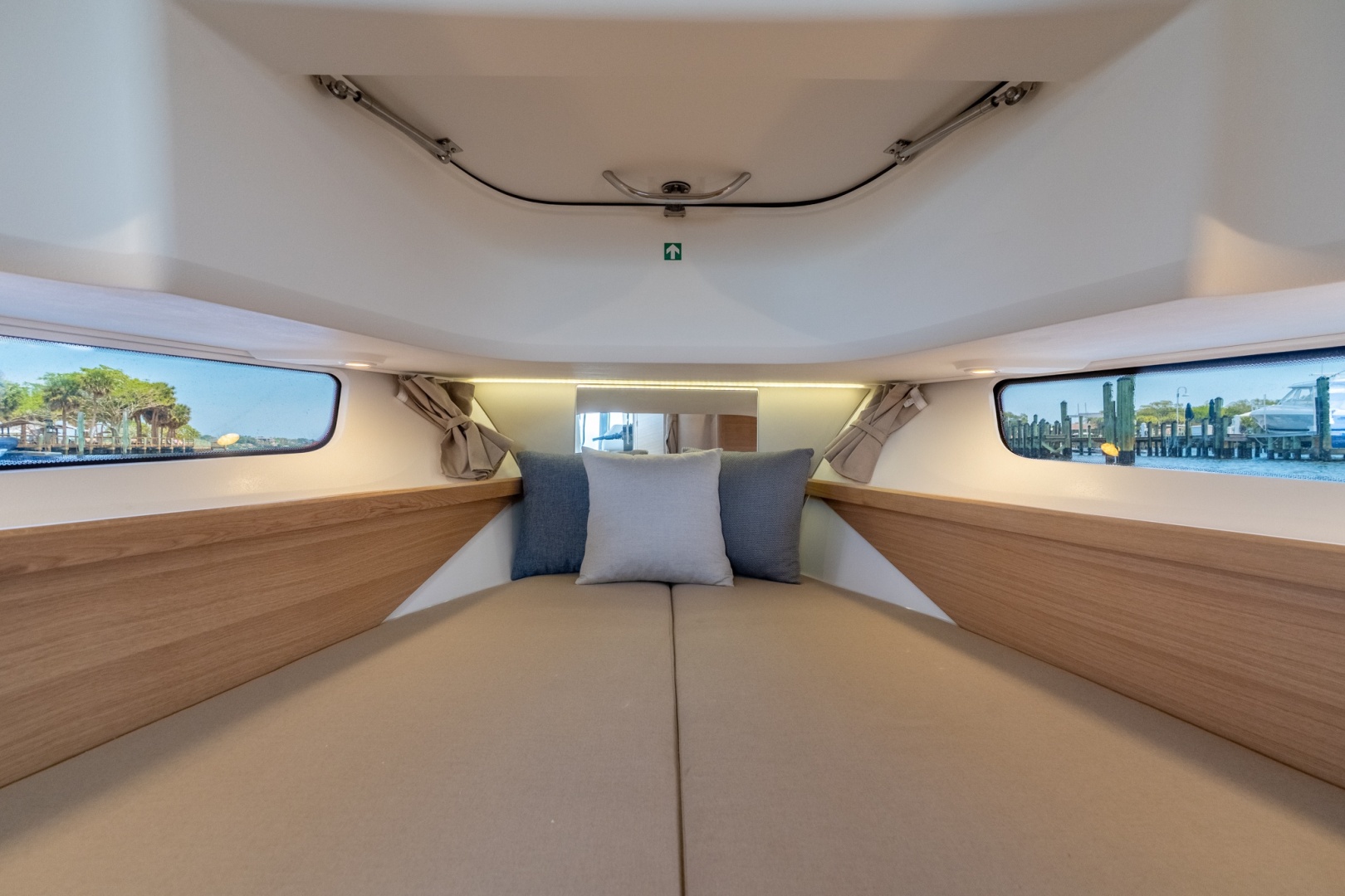 In Stock 2025 Nimbus T11 314 40ft Nimbus Yacht For Sale In Stock 2025 Nimbus T11 314 40ft Nimbus Yacht For Sale