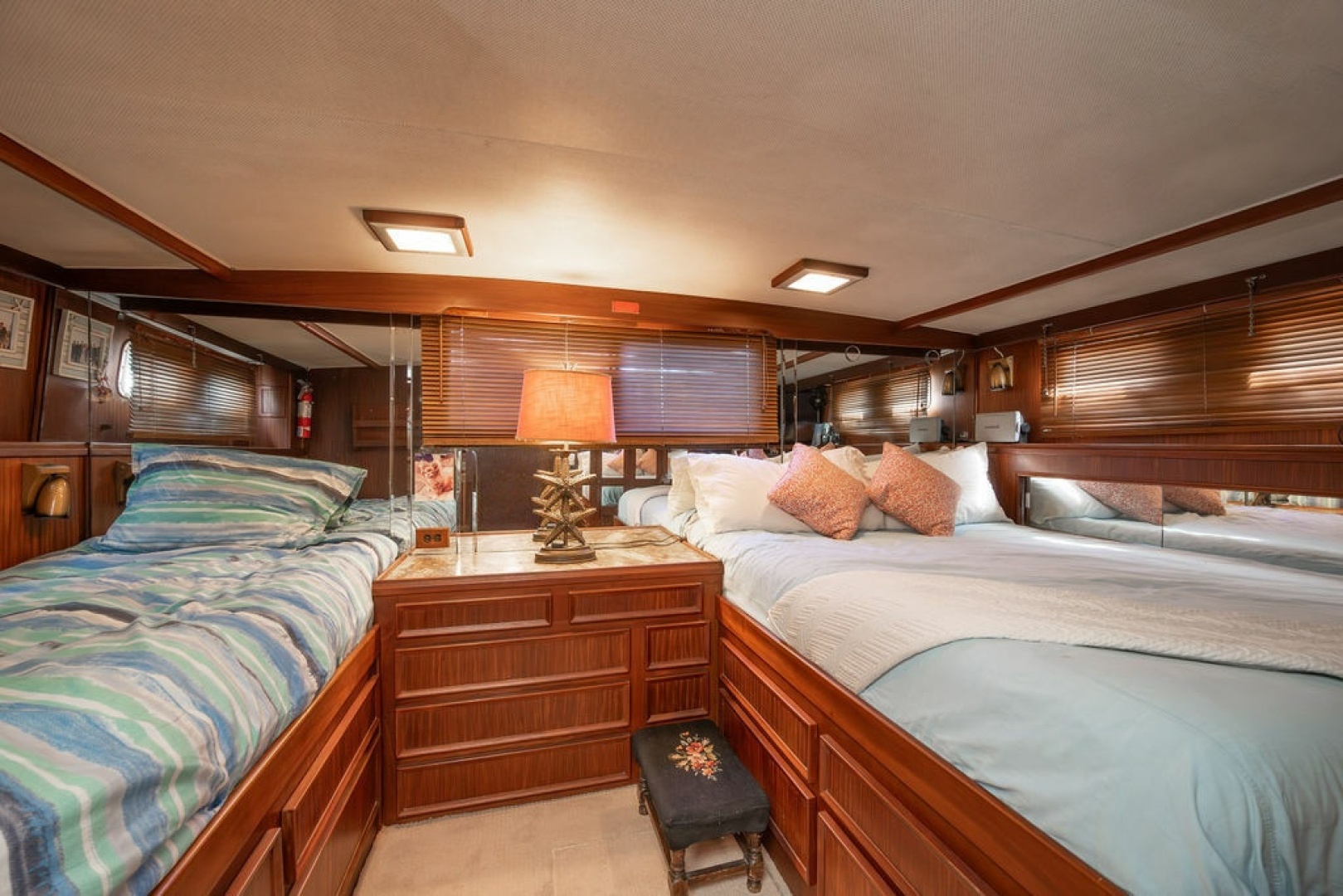 1979 Hatteras 