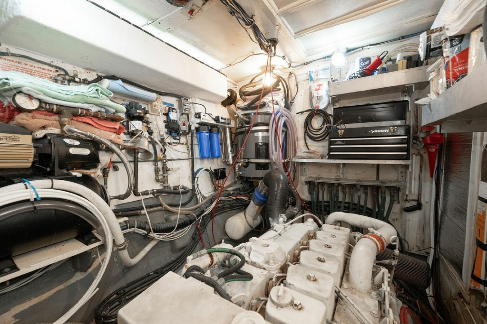 58ft Hatteras Yacht For Sale