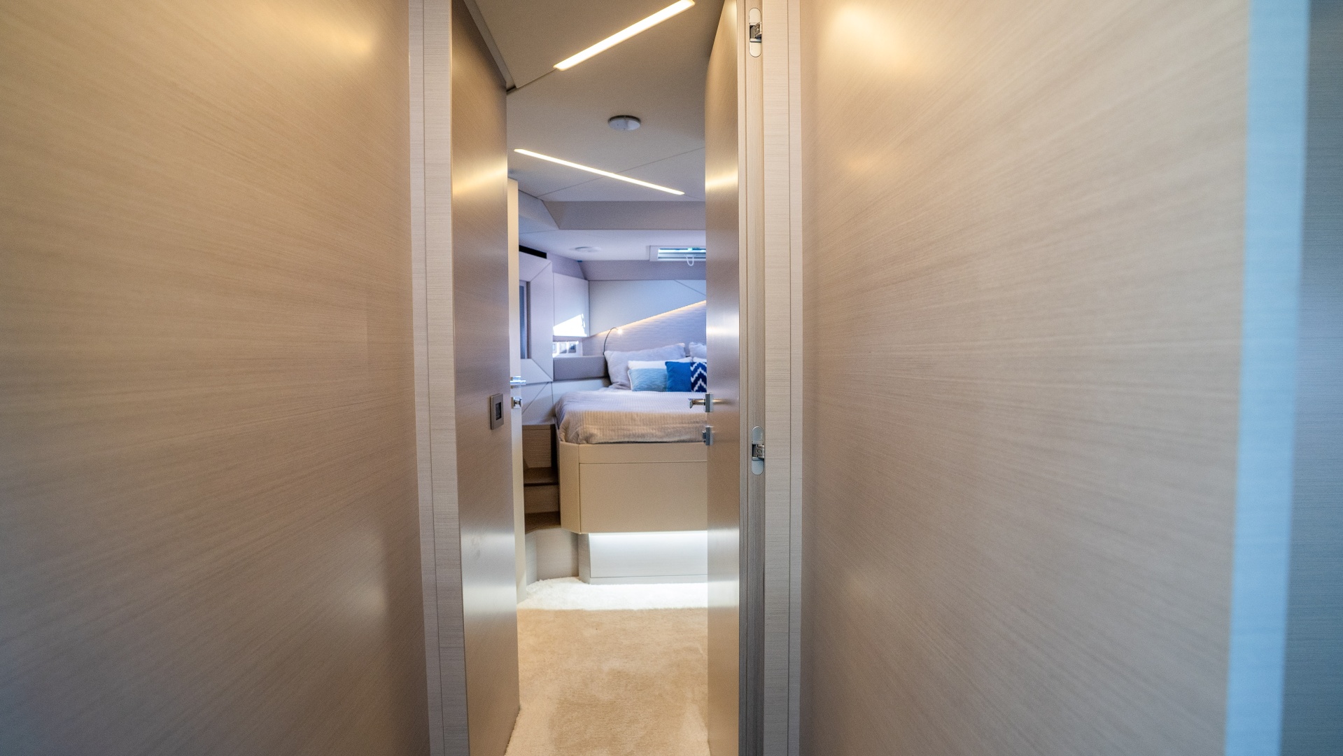 Pershing 7X — NIKI - Photo 73