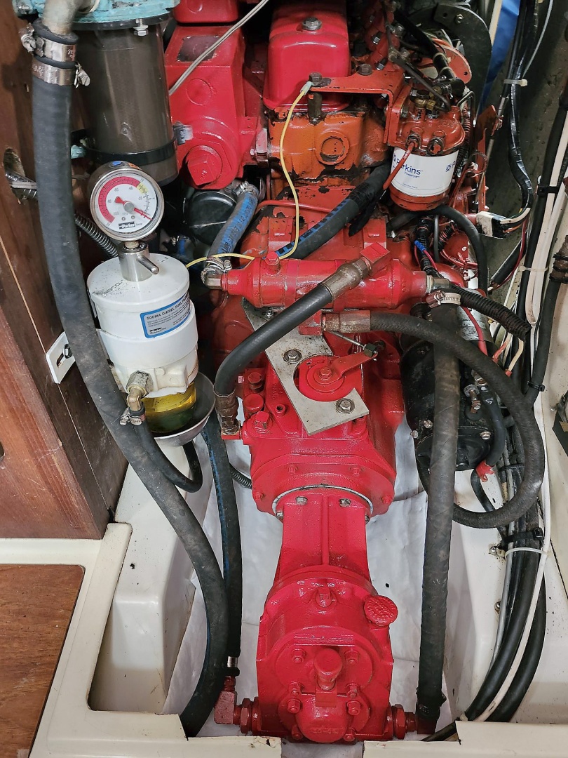 Canadian Sailcraft CS-36 - Photo 47