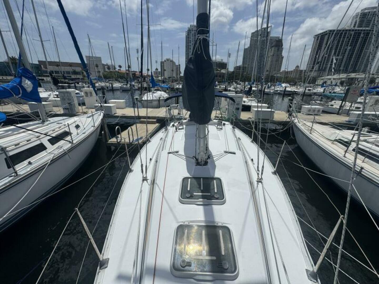 28ft Beneteau Yacht For Sale