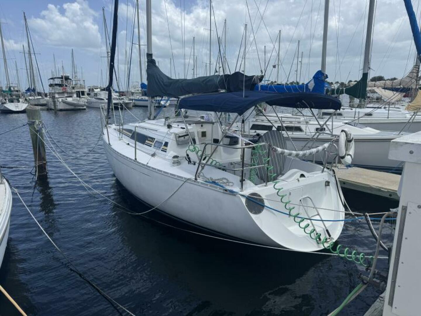 28ft Beneteau Yacht For Sale