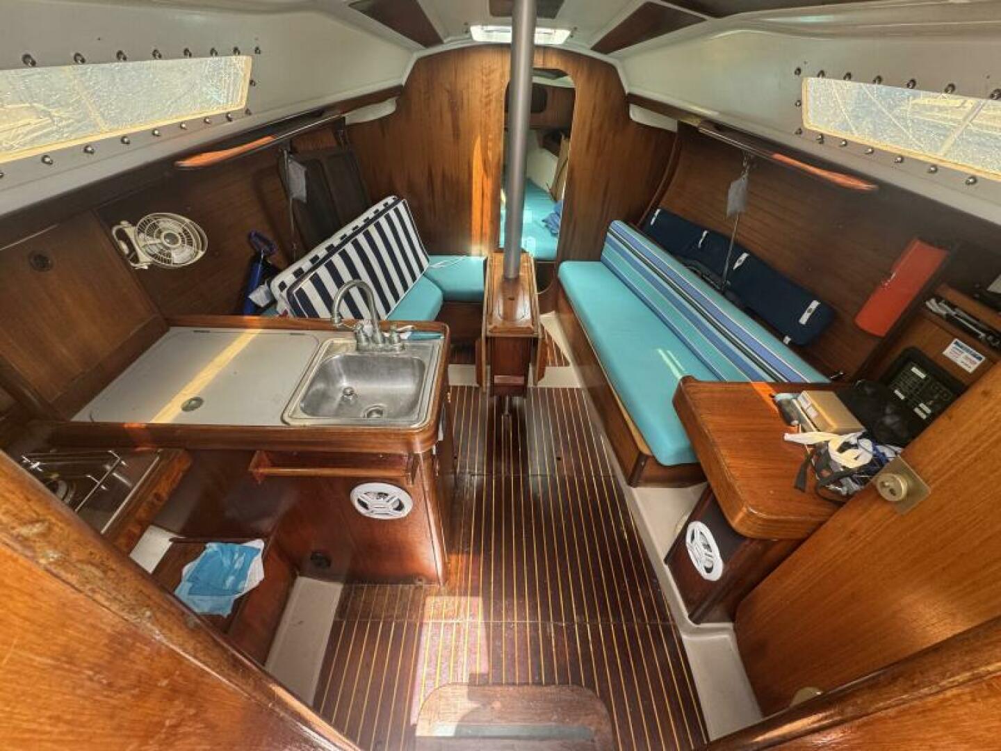 28ft Beneteau Yacht For Sale