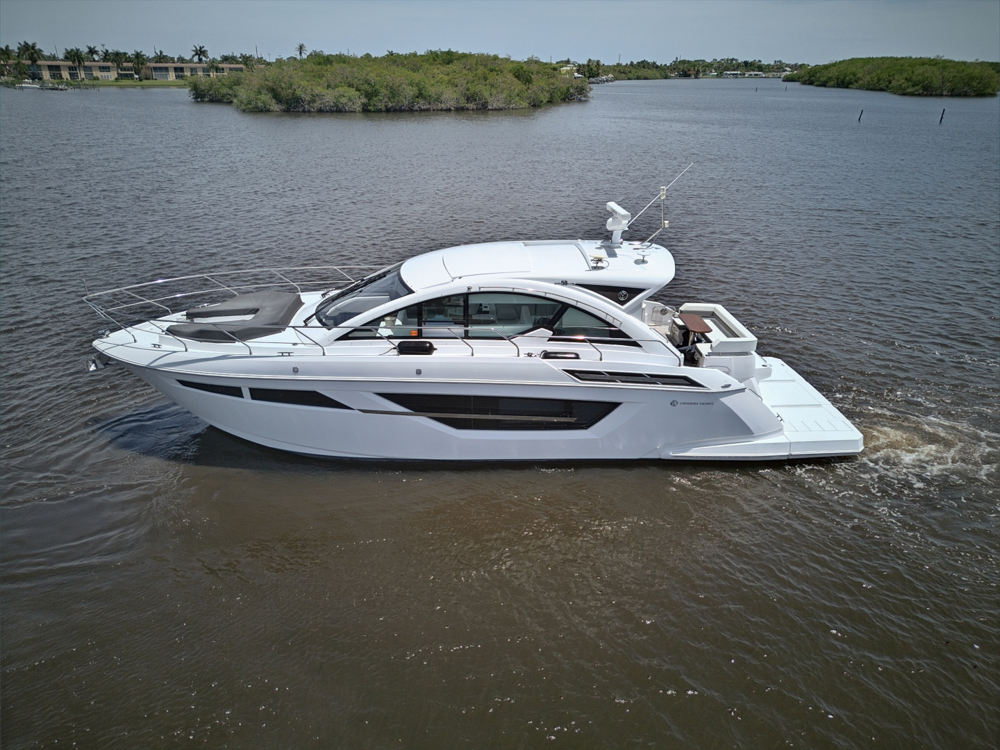 2023 Cruisers Yachts 50 CANTIUS