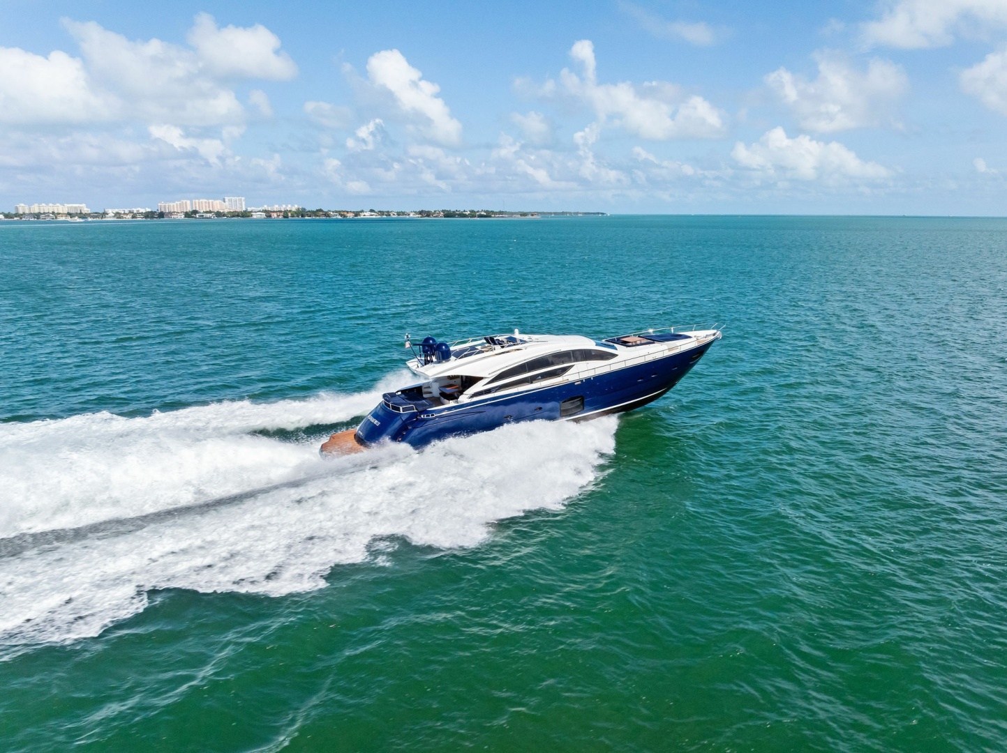 Pershing 82 — DOROTHY ANN - Photo 12