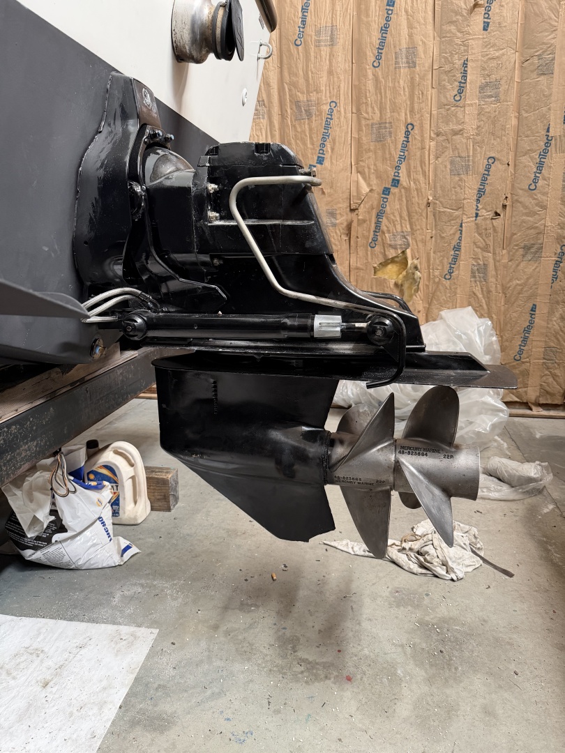 Lower engine unit