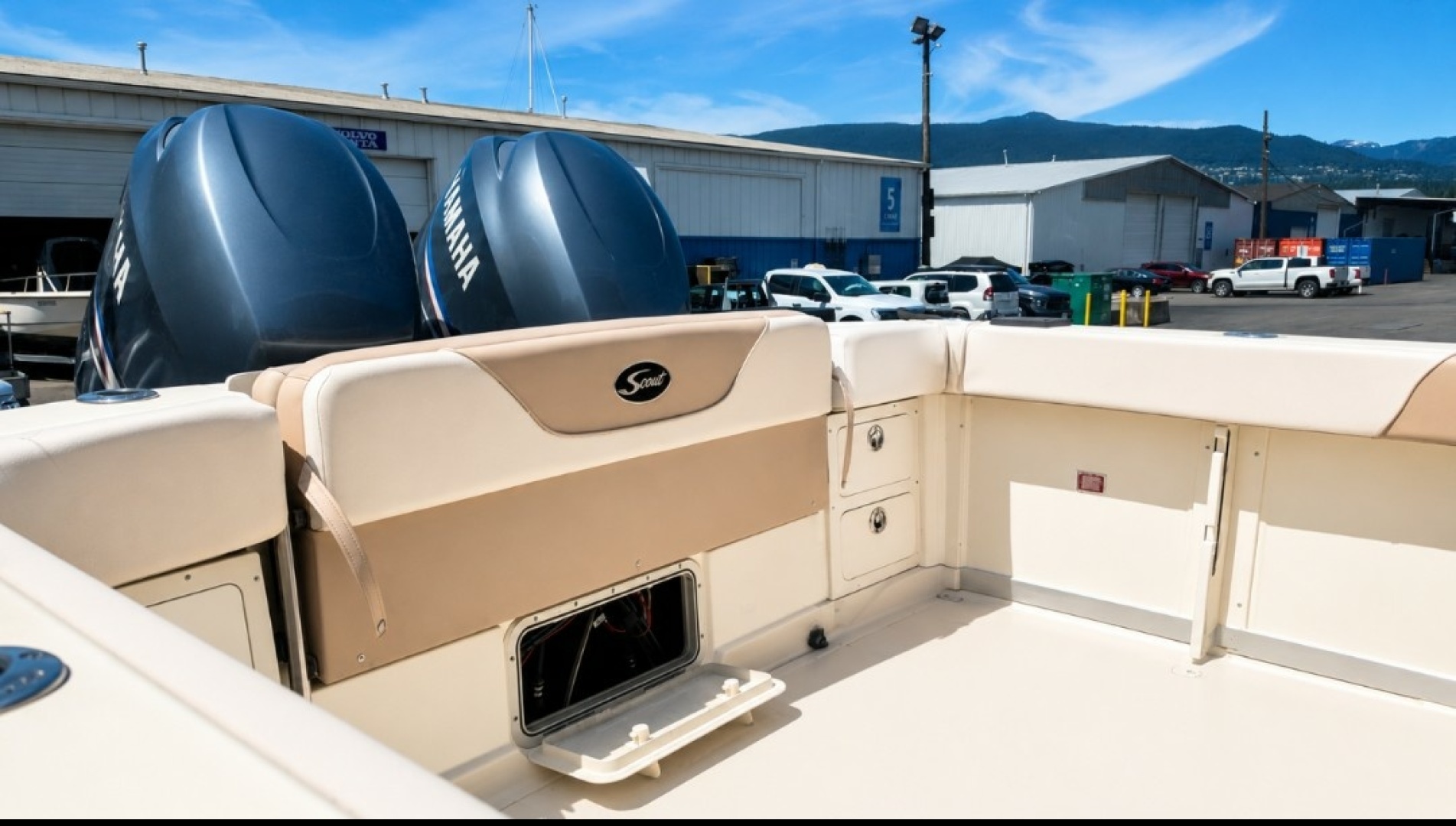 2010 Scout 262 Abaco