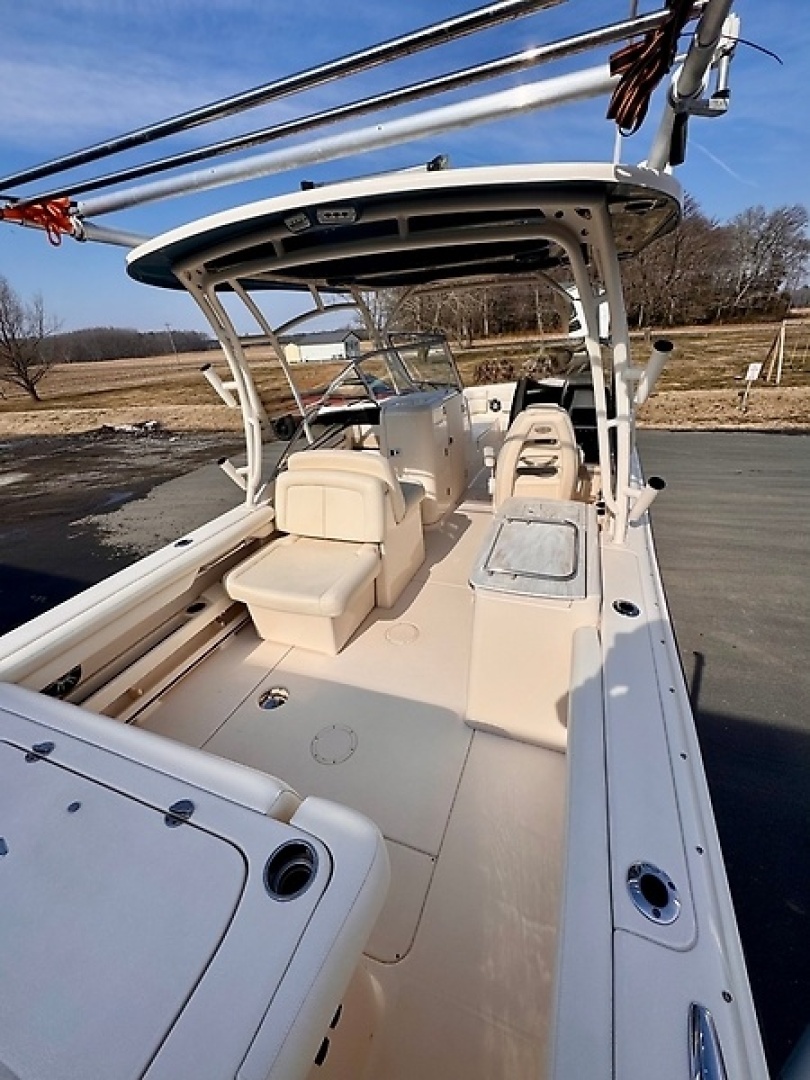 27ft Grady White Yacht For Sale