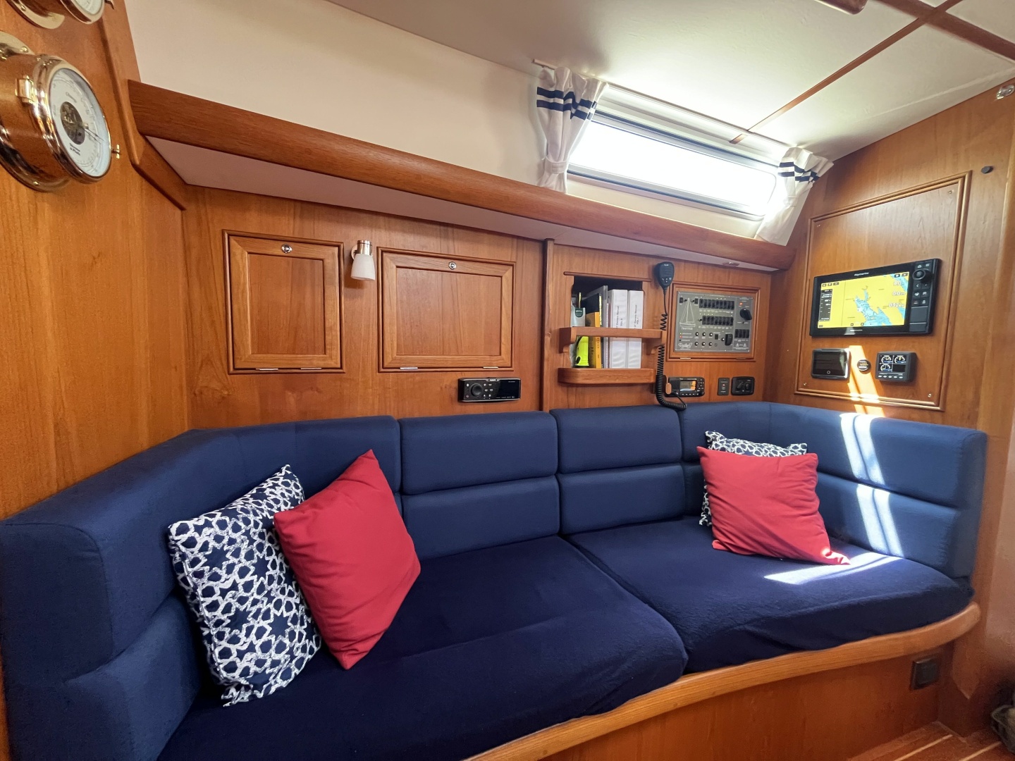 Trotter 37ft Rustler Yacht For Sale