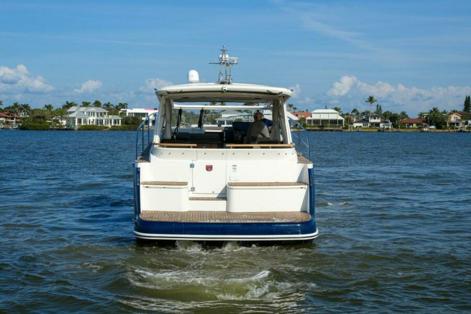2026 Marex 360 Cabriolet Cruiser